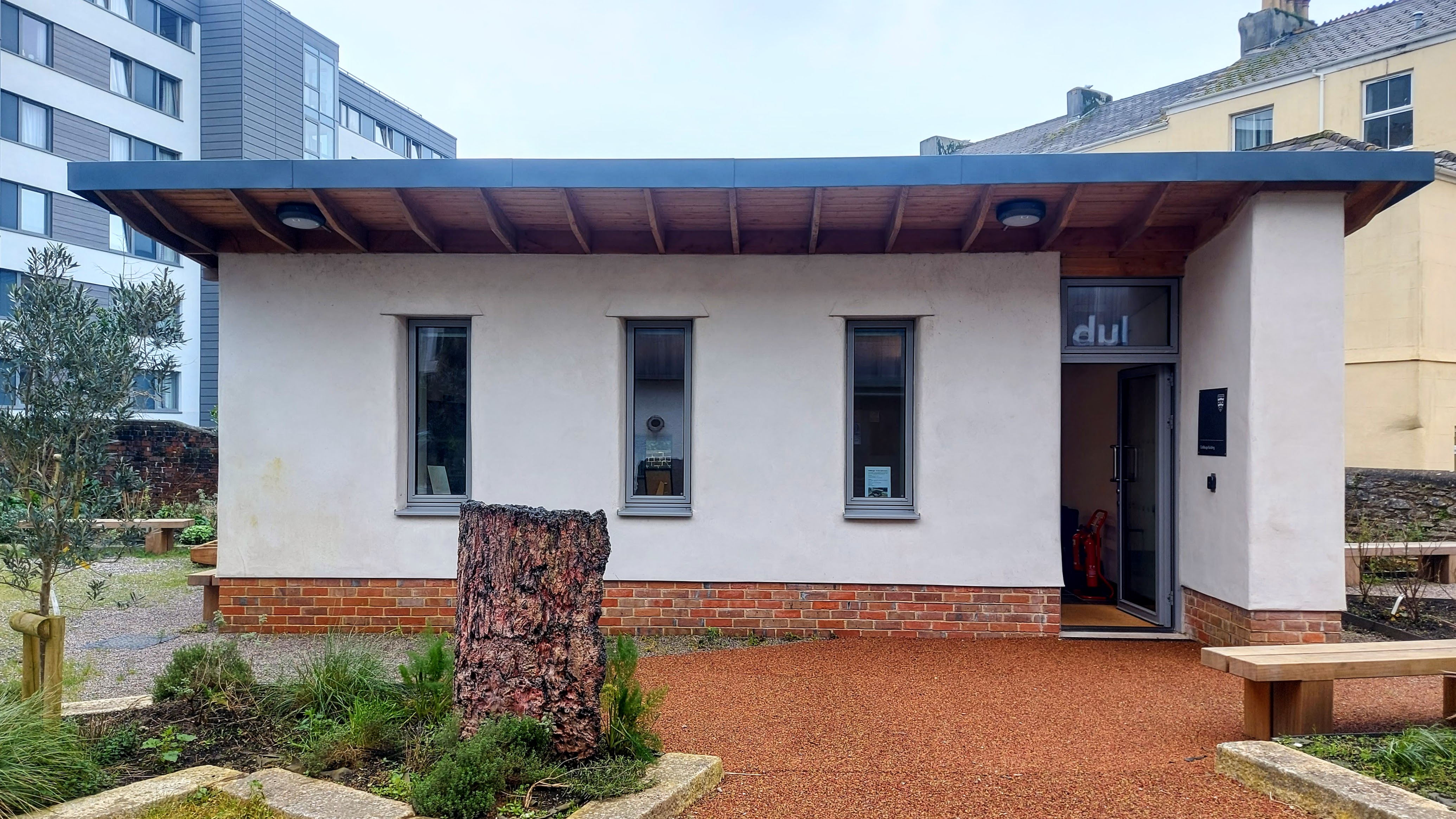 Cob construction back in fashion | CIOB