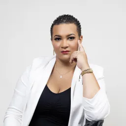 A picture of Linda Goodridge FAPM, FCIOB, PMP, PMI-RMP, PMI-PMOCP, MA, BA 